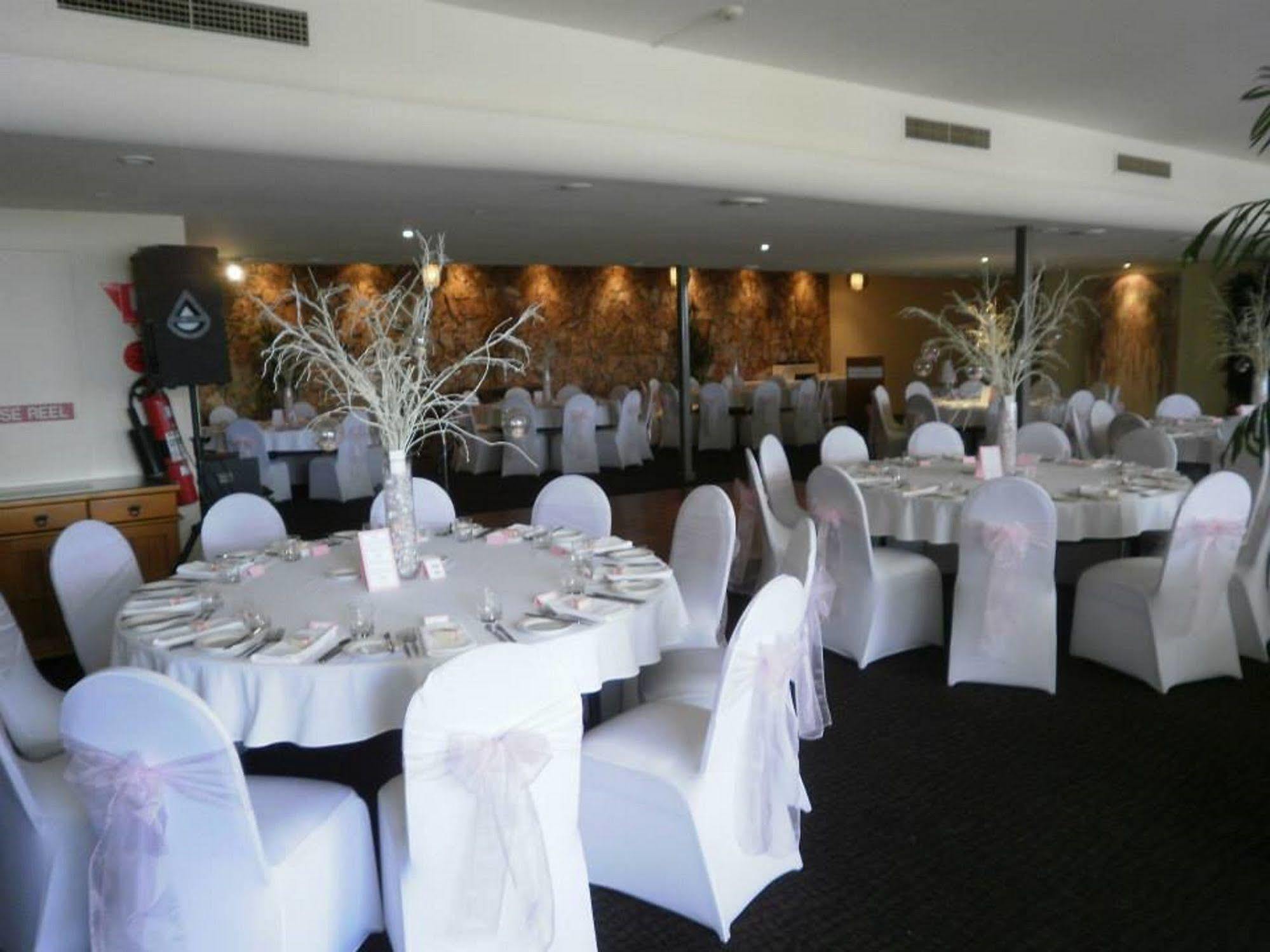 Comfort Resort Waters Edge Port Macquarie Extérieur photo